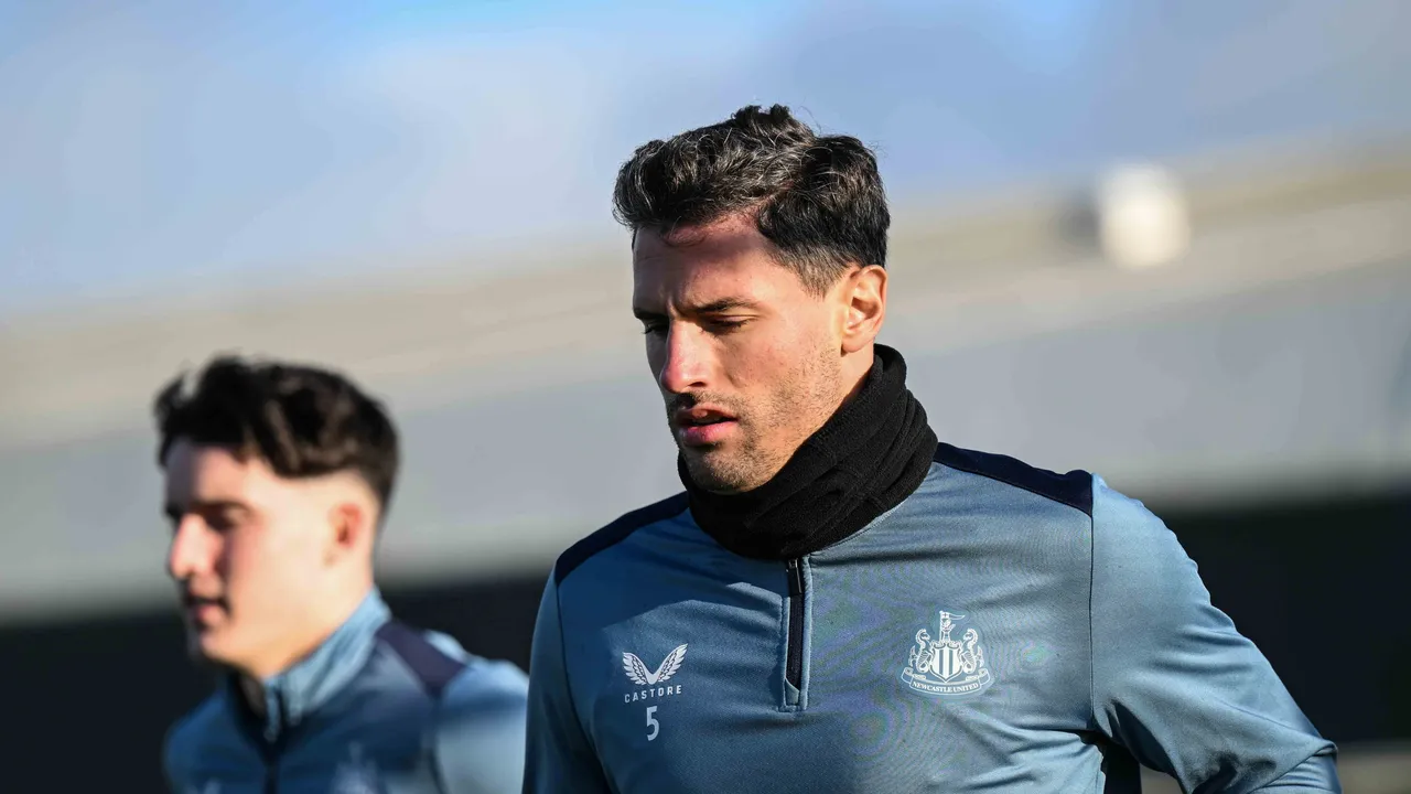 £21m ace pictured in training today but no sign of Alexander Isak as Newcastle prepare for Chelsea