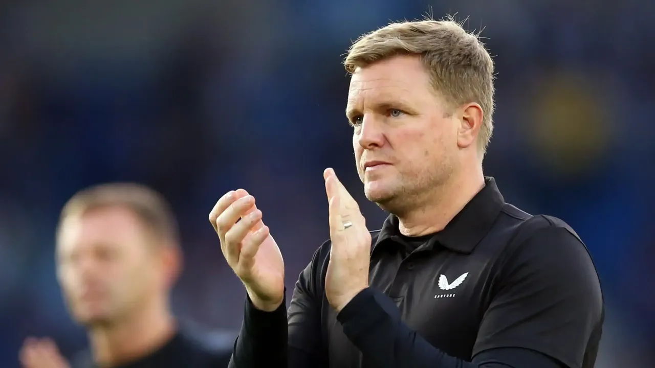 'I don't': Eddie Howe seems extra cagey this morning when talking about available players